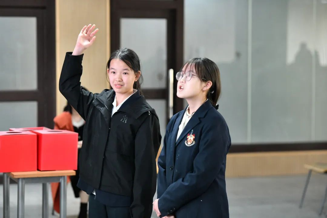 8a21f1cd2927bcdd20caa89a3330adf.jpg