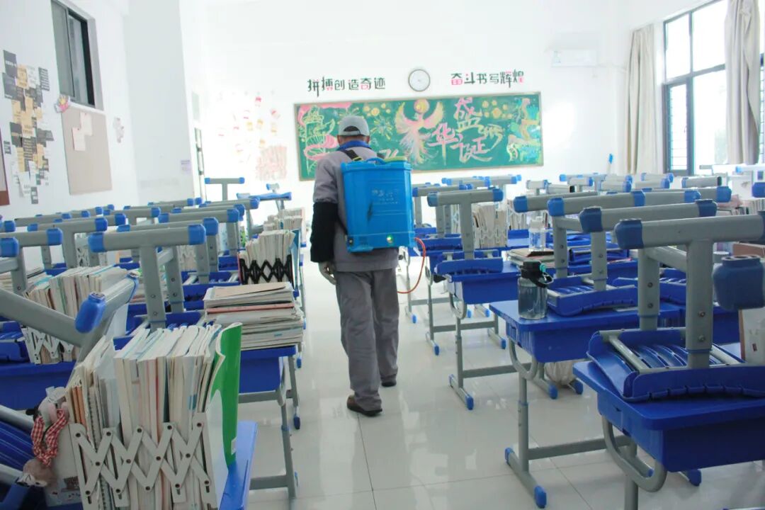 山东运河技工学校全面开展流感消杀，筑牢校园健康防线(图8)