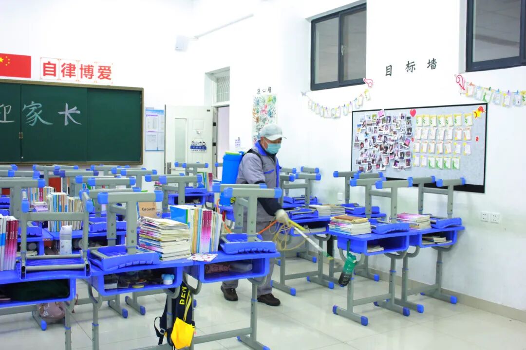 山东运河技工学校全面开展流感消杀，筑牢校园健康防线(图6)