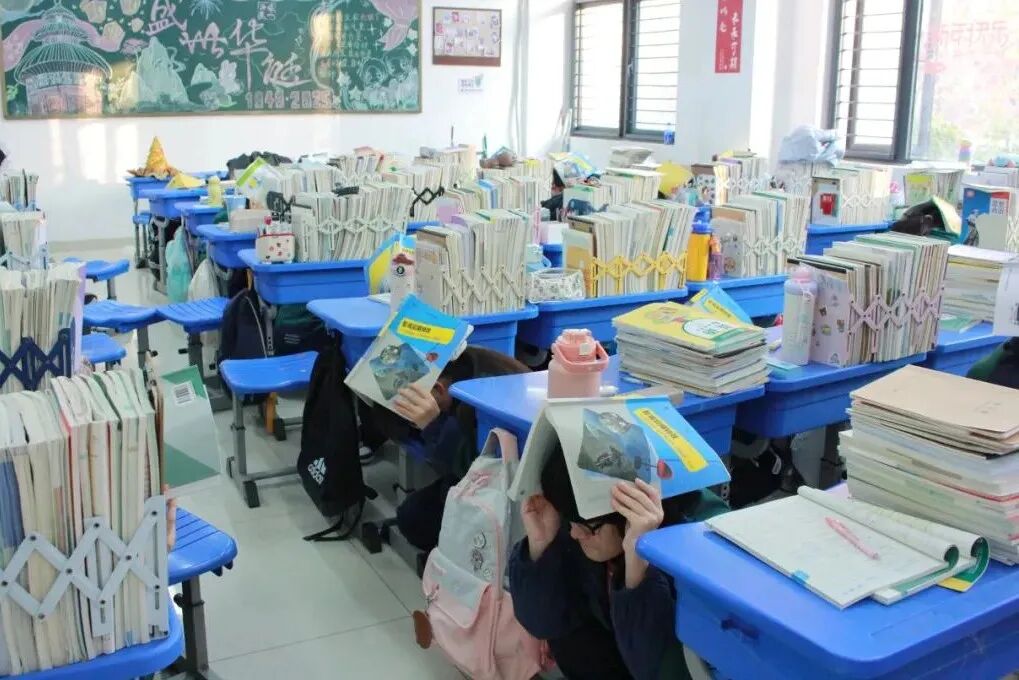 防患未然始于练 防震防火护家园 ▏ 山东运河技工学校防震防火应急疏散演练活动(图13)