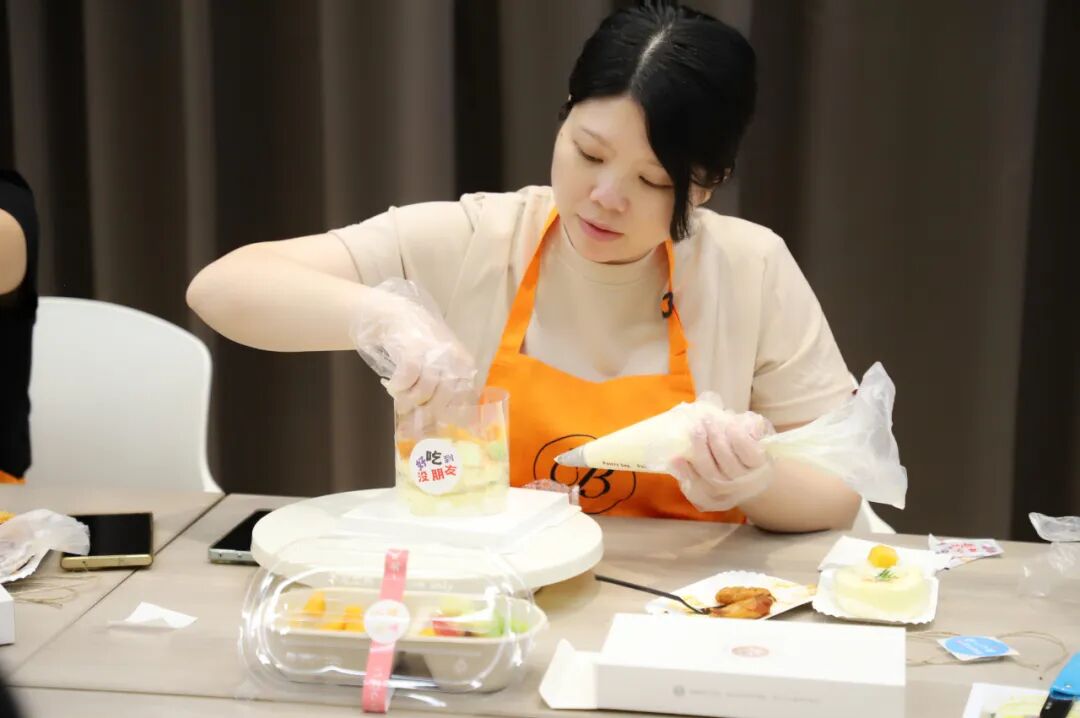 “品味生活 焙感幸?！盌IY蛋糕丨集團(tuán)第二季度員工生日會(huì)(圖10)