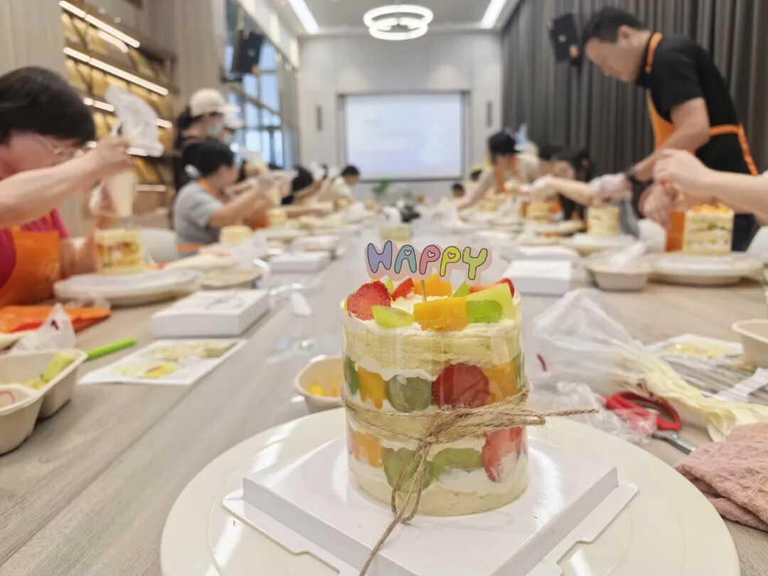 “品味生活 焙感幸?！盌IY蛋糕丨集團(tuán)第二季度員工生日會(huì)(圖26)