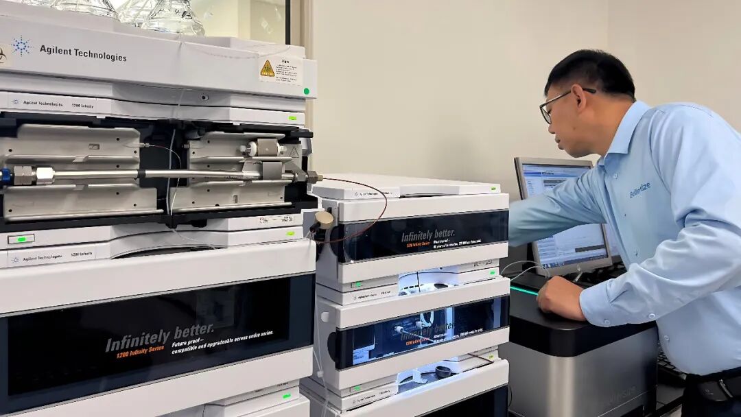 走进交付现场丨百特BeNano动静态流动模式成功入驻新加坡南洋理工大学！