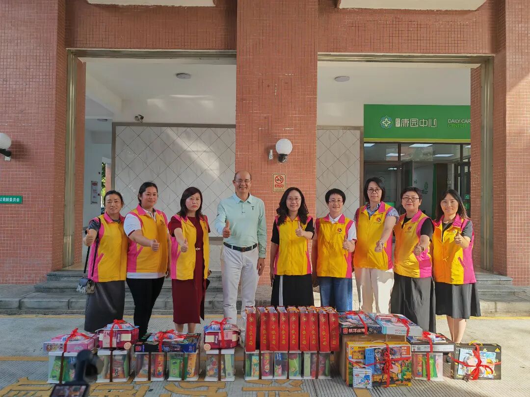 情系 “星星的孩子”！中山随州商会妇联与港口镇妇联慰问孤独症儿童家庭