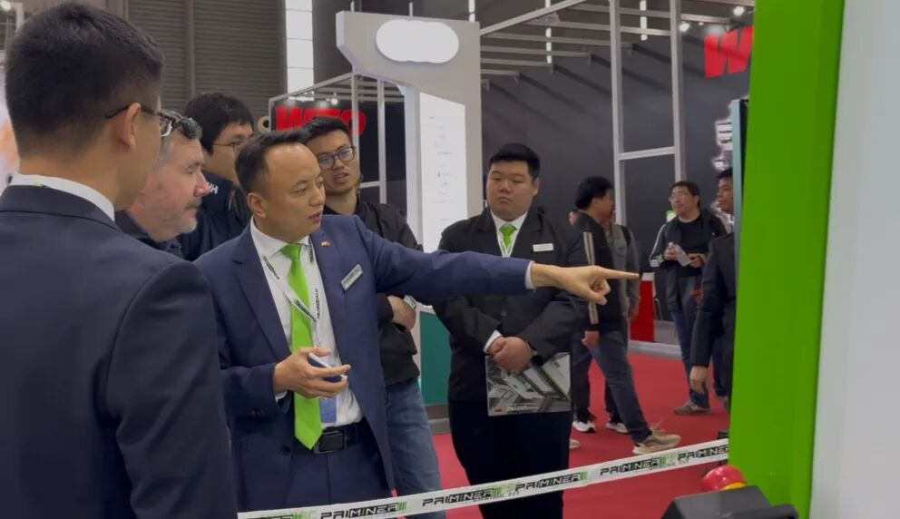 泓坚机械（东莞）有限公司