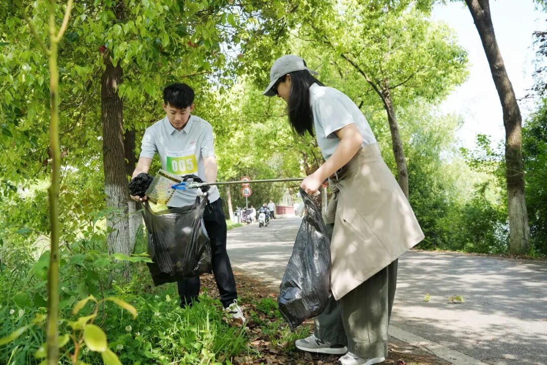 FUN肆奔跑，悦动四方&mdash;&mdash;四方光电第四届环湖健康跑活动圆满举行