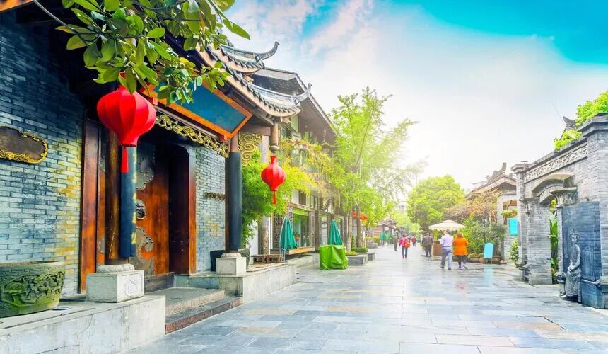 Chengdu vs Chongqing ： Which City Suits Your Travel Style?