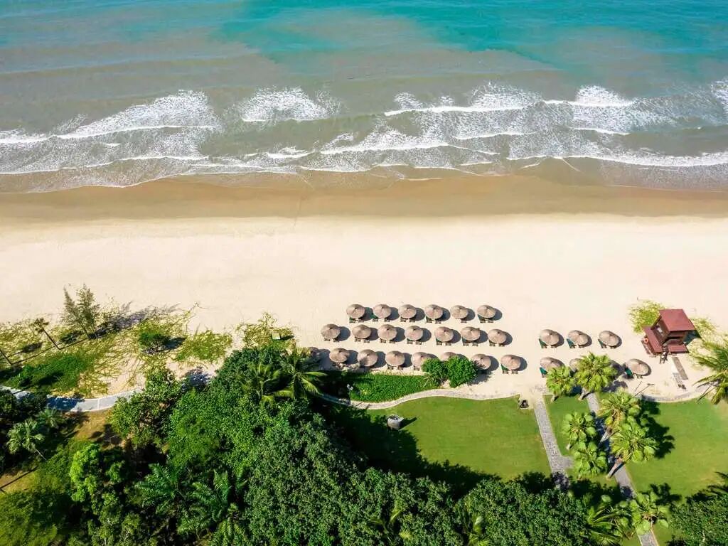 Sanya China Family-Friendly Tropical Escape Before Autumn