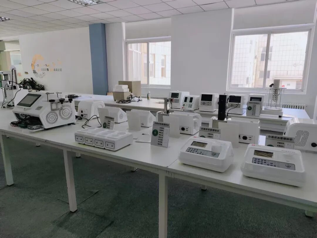 質(zhì)量?優(yōu)質(zhì)服務(wù)丨大連弘和助力四川永盈新材料項(xiàng)目成功啟航