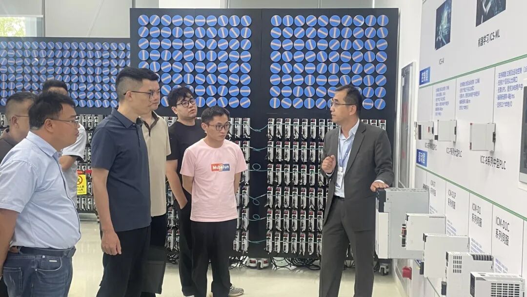 政企联动强链补链 精准对接共谋发展 —— 英孚康产业链对接专项活动在嘉兴总部圆满举办