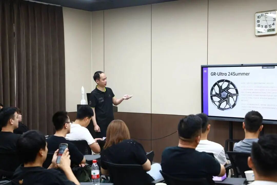 微信图片_20251016164954_945_69.jpg