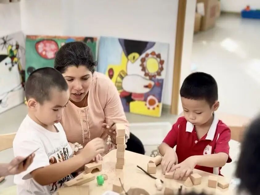 Immagine WeChat_20251022140548_2457_7