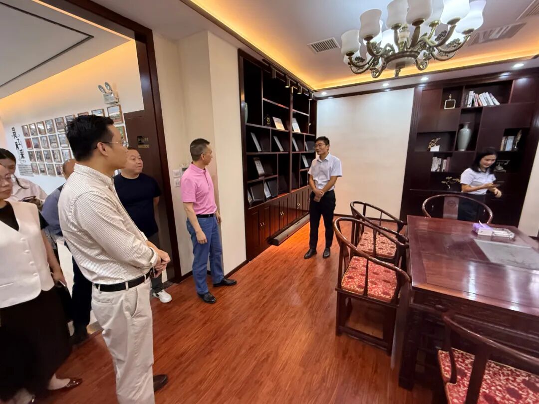 暨南企管院为咨询、顾问服务单位董监高开展股权到资本专题培训