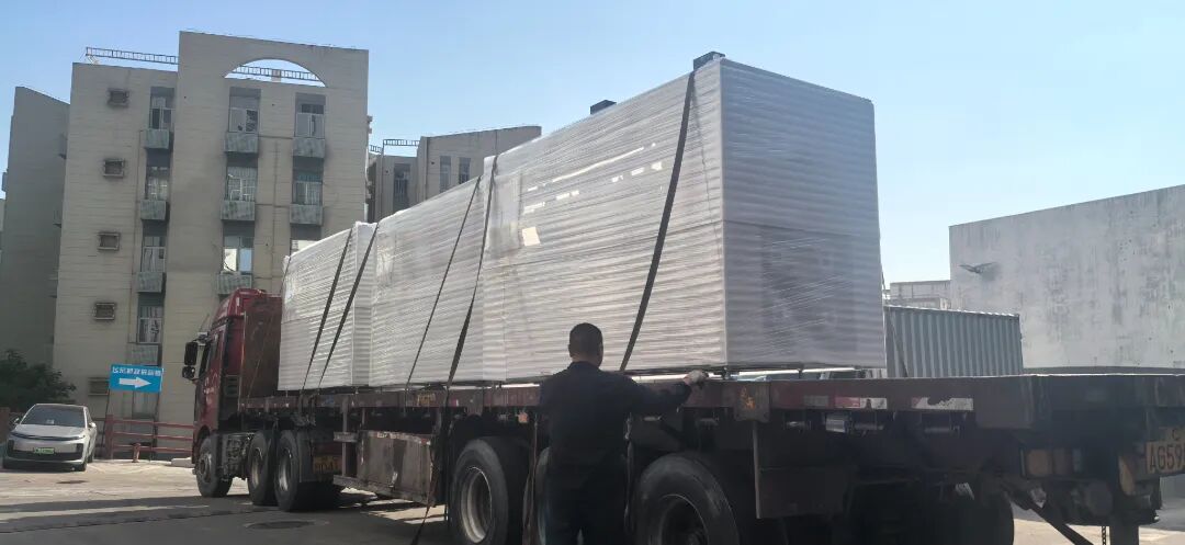 连接器巨头的选择：华瀚激光CCS组件自动生产线