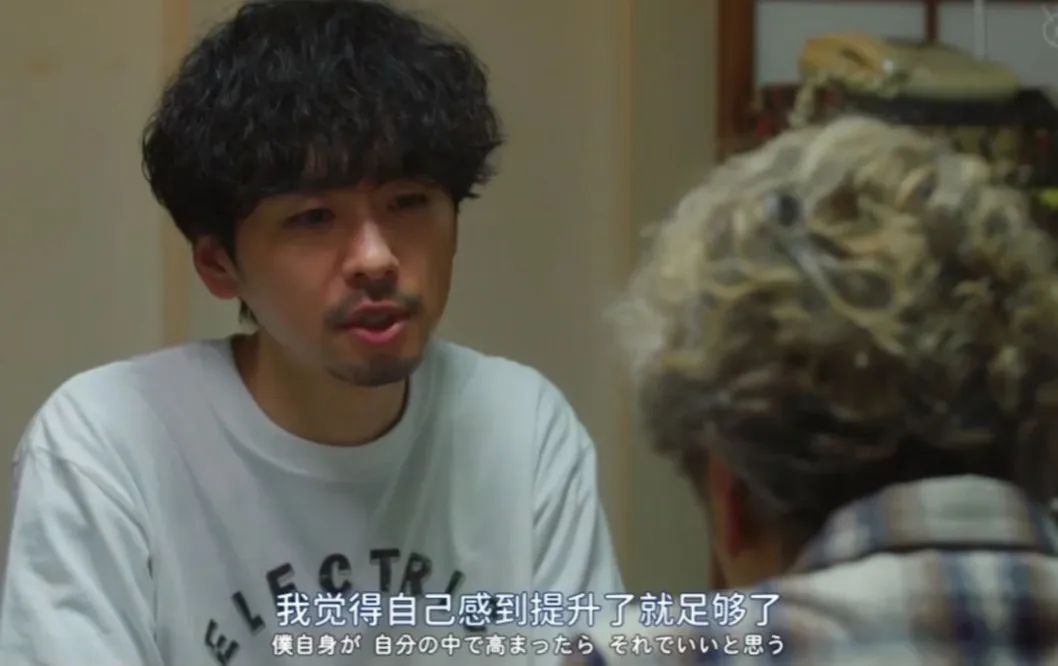 工资5000存了10万块