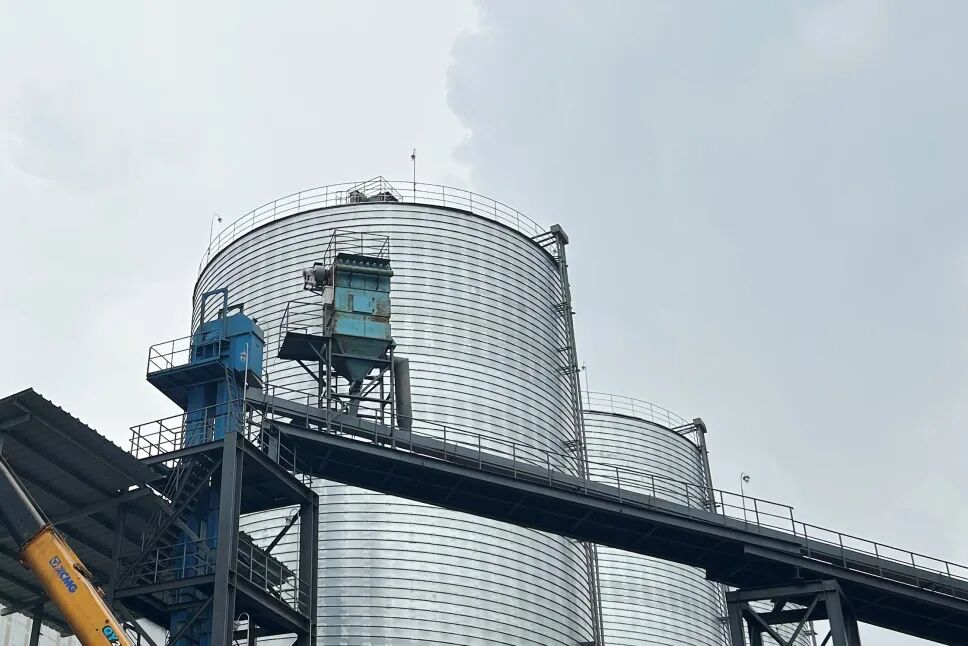 加氣混凝土原料倉改用 VEGA 物位計：小儀表換出大效益