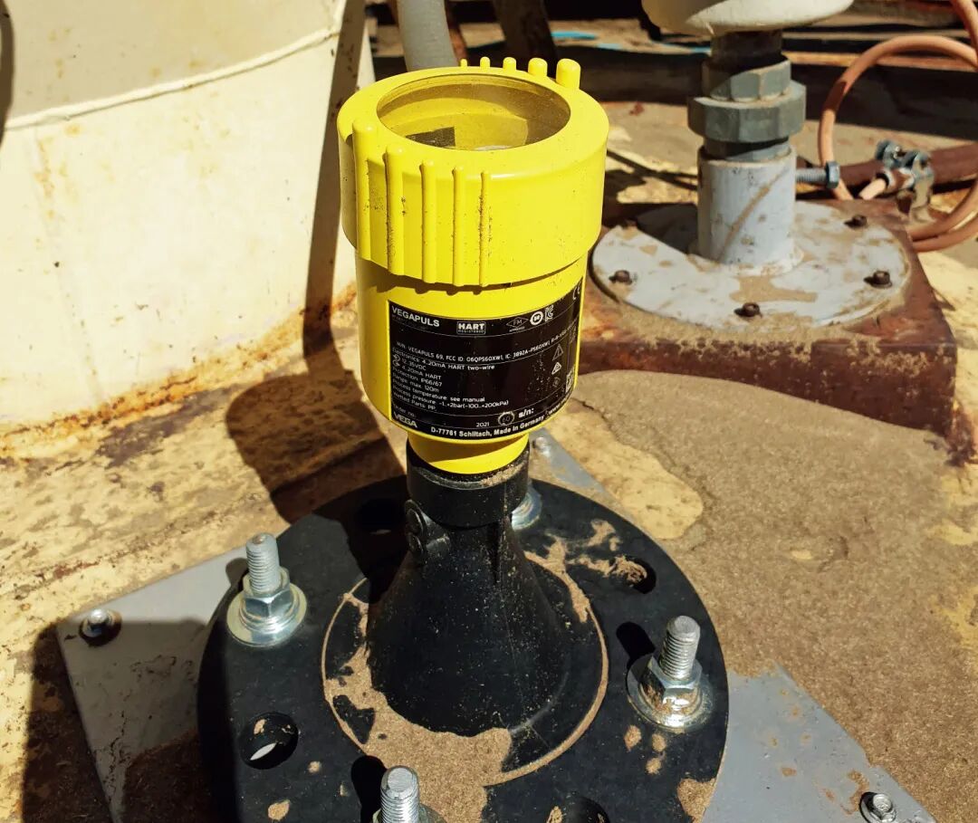 超聲波料位計測量粉料有困難？雷達(dá)來幫忙！