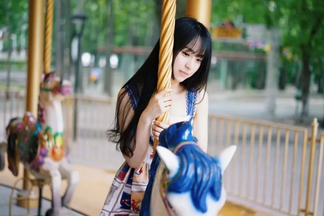 男主角叶凡的都市小说,小说推荐《弃婿归来》