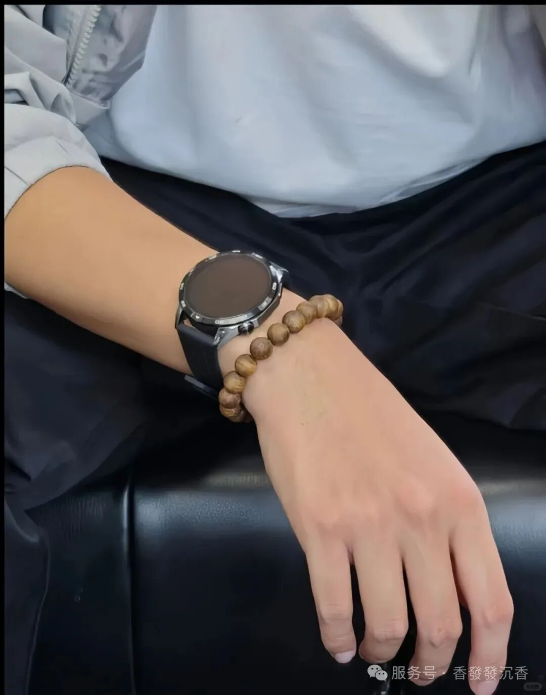 听我说，男生一定要戴沉香手串_1_依依_来自小红书网页版.jpg