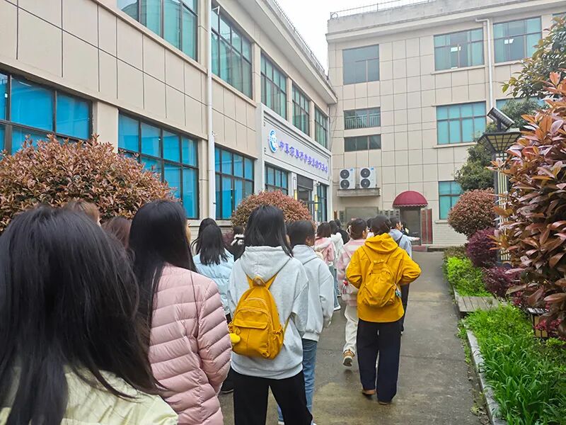 校企携手育新才 产教融合谱新篇 | 邵阳工业职业技术学院智慧康养学院与天香生物订单班正式开班
