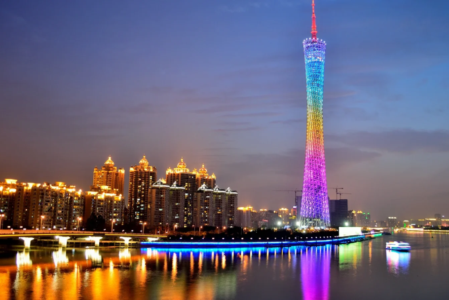 跟着热点去旅行！广东“考后游”“夜游+”火了