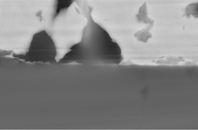 晶硅太阳能电池界面状态的观察