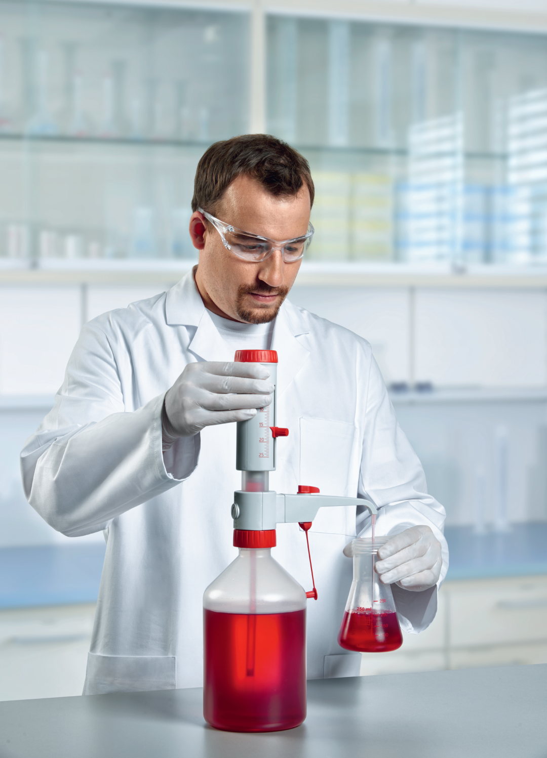 瓶口分液器進階使用技巧，輕松學會！