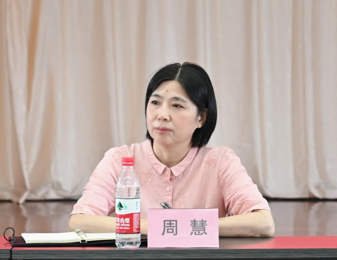 深融合促发展携手共进谱新篇——南一院与南二院护理融合双派周年座谈会顺利召开