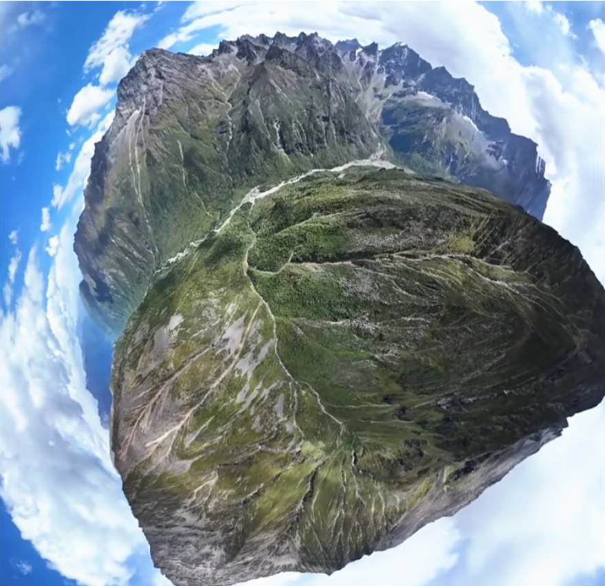 四川现一峡十瀑奇观