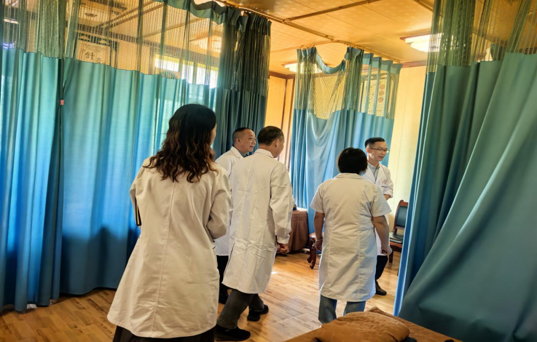 中山市三乡镇社区卫生服务中心赴六枝郎岱镇卫生院开展