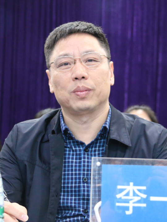 4.李一鸣.jpg
