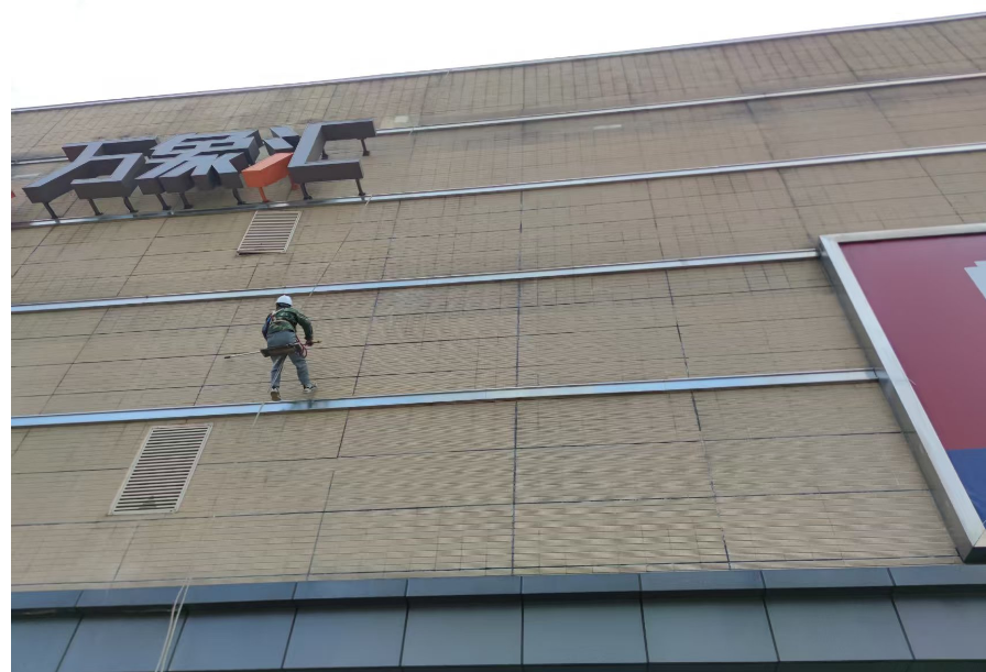 幕墙安全性检测